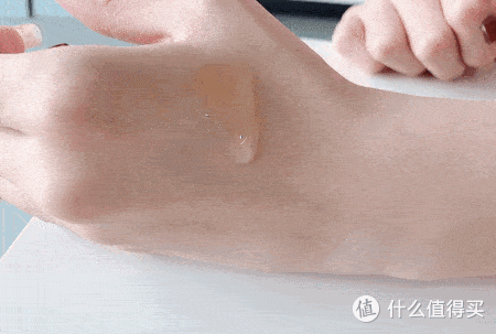 爽肤水是不是挺鸡肋的?不用会怎样?能用精华替代吗?
