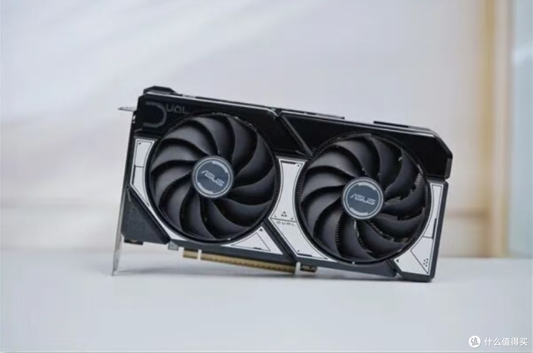 捡到大漏了!500元盲盒开出RTX 5060 Ti :成色9.9成新