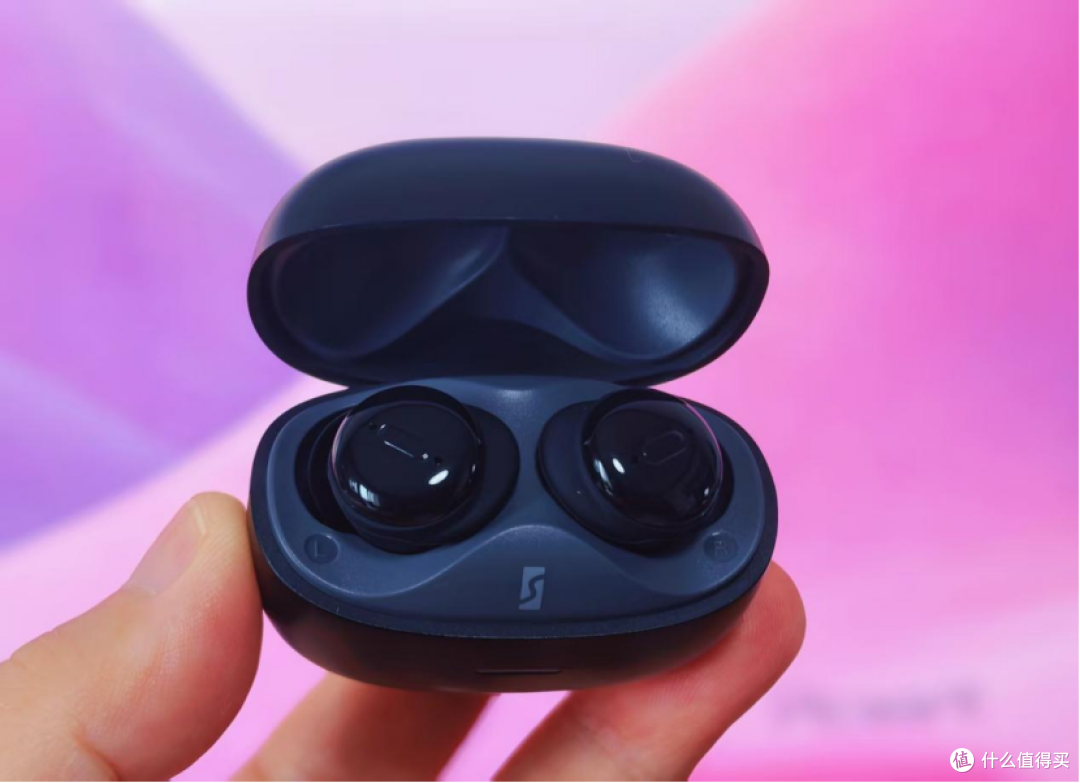侧睡党狂喜？2.8g的蛇圣小梦Pro，真能戴着睡觉不压耳？