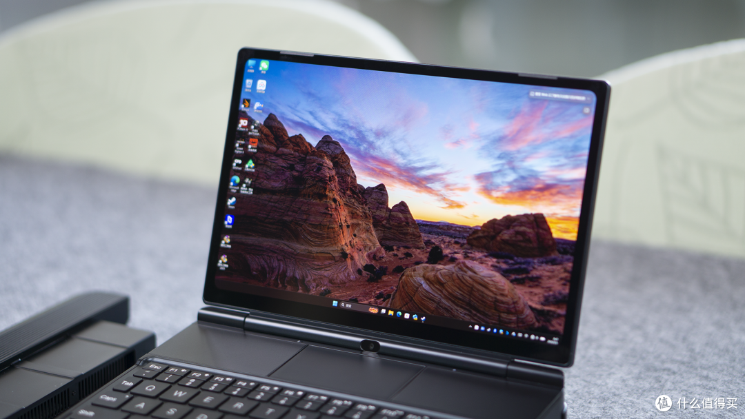 是PC的另一种形态，还是掌机的终点？GPD WIN Max3实测！