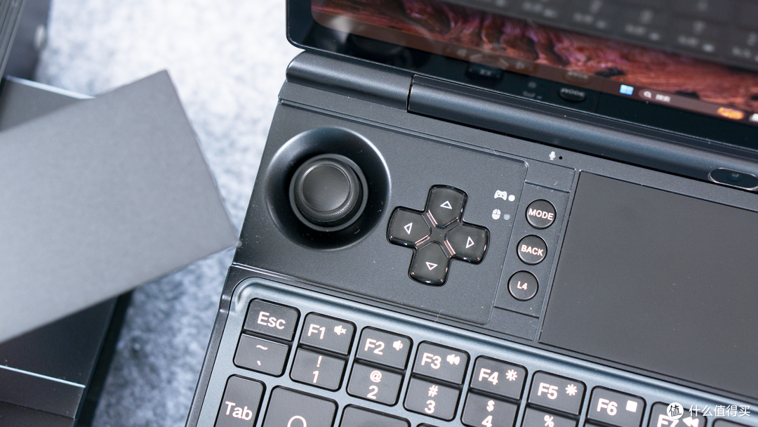 是PC的另一种形态，还是掌机的终点？GPD WIN Max3实测！