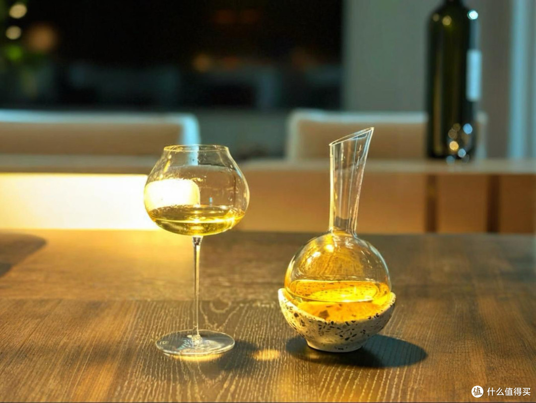 白葡萄酒怎么喝?从温度到配餐一次说清