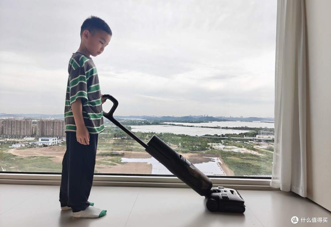 双职工带娃，地面干净全靠它——石头A30 Pro 3.0洗地机实测分享