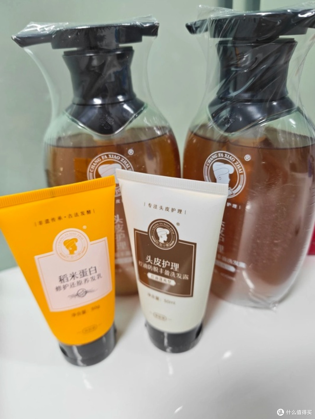 混合发质洗发水怎么选？头皮油、发尾干，聊聊我研究过的几款