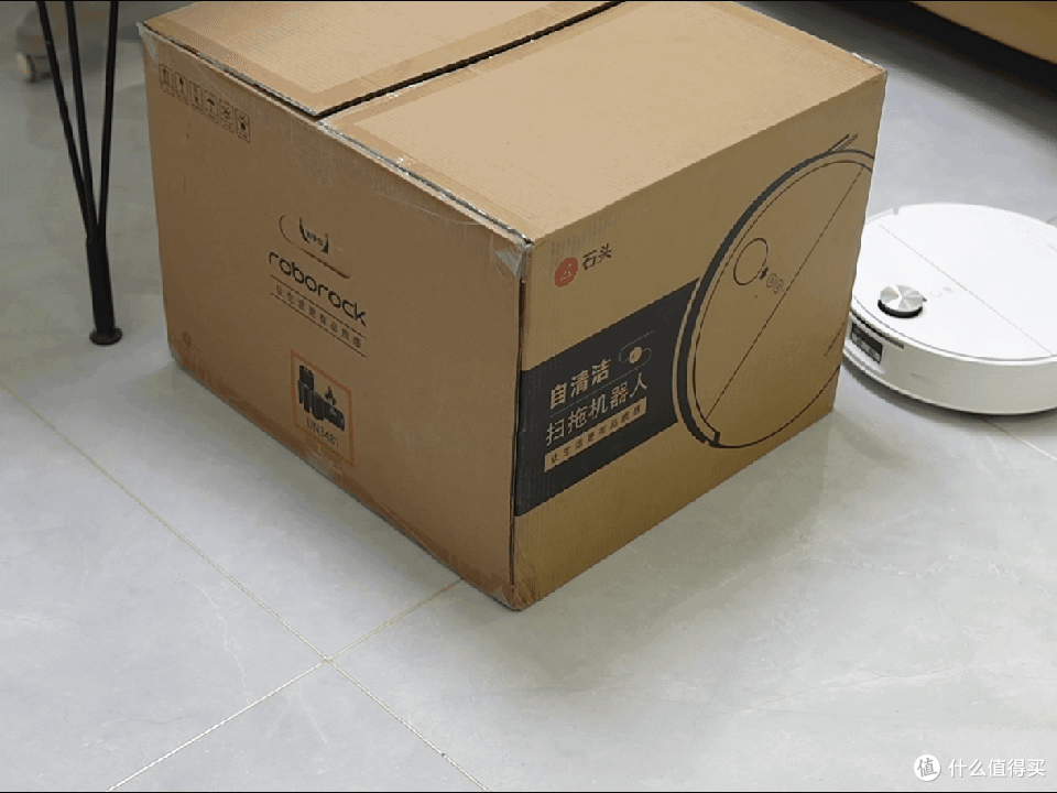 超薄机身+超强越障+热力洗拖烘,看石头P30 Pro如何破解行业痛点