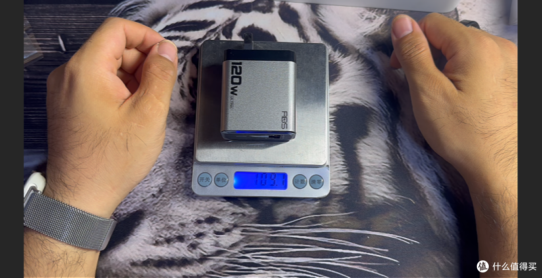 【探长实测】纸面 120W 实则 65W?睿步仕充电器全维度实测