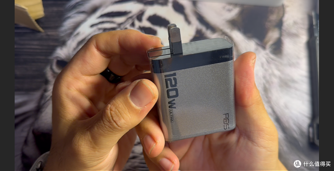 【探长实测】纸面 120W 实则 65W?睿步仕充电器全维度实测