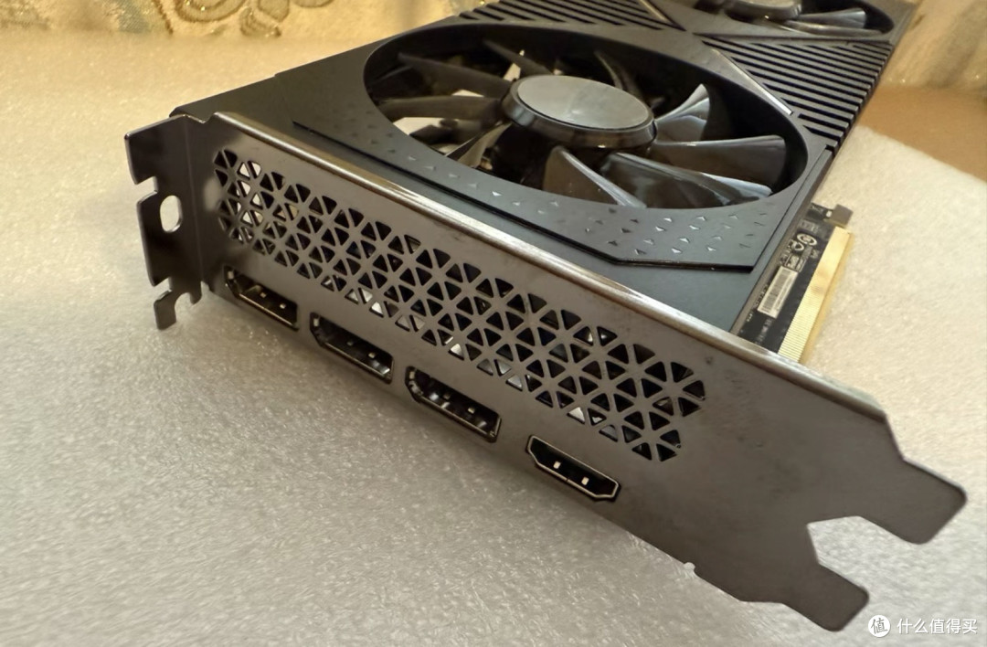 新卡涨到怀疑人生,闲鱼二手RTX 3070跌到1600:是捡漏还是接盘?