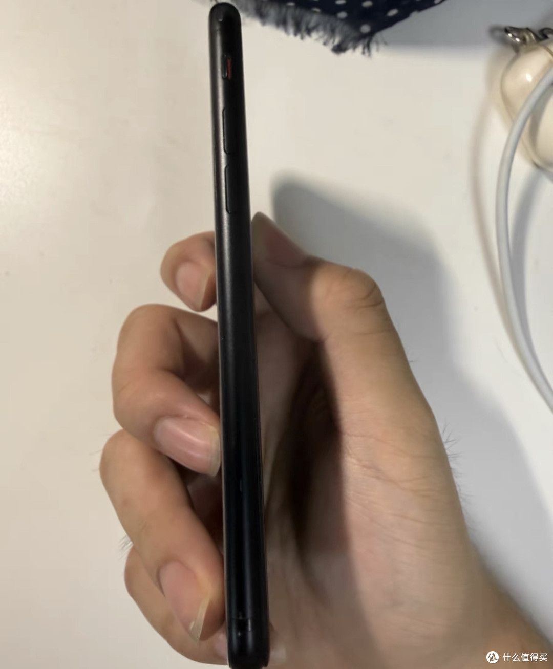 大量iPhone SE2流入闲鱼，400块=iPhone11同款芯片？到底有啥猫腻