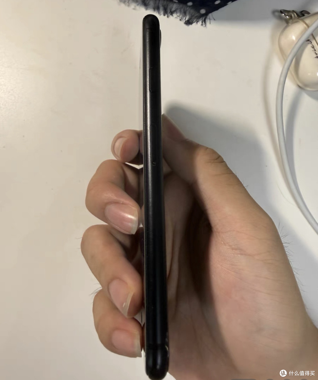 大量iPhone SE2流入闲鱼，400块=iPhone11同款芯片？到底有啥猫腻
