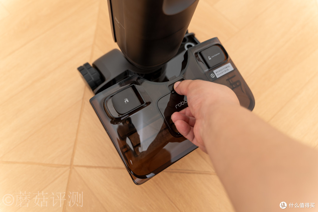核心硬件优化再升级,性能拉满污渍轻松净,石头A30 Pro 3.0洗地机 深度体验评测