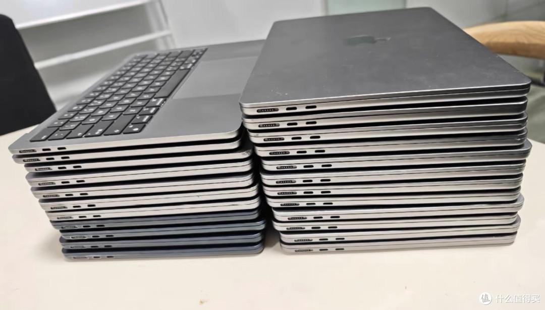 "无头骑士"是啥？闲鱼惊现没有屏幕的MacBook，485块一台还能开机