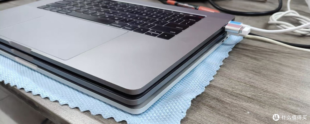 闲鱼大量涌入无头MacBook Air 2017,420块外接显示器当Mac mini