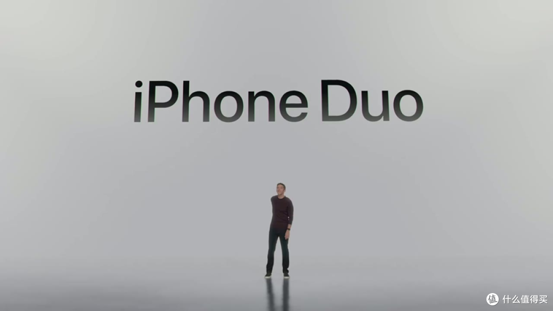 苹果首款折叠屏 iPhone 发布:iPhone Duo 带来 7.6 英寸内屏