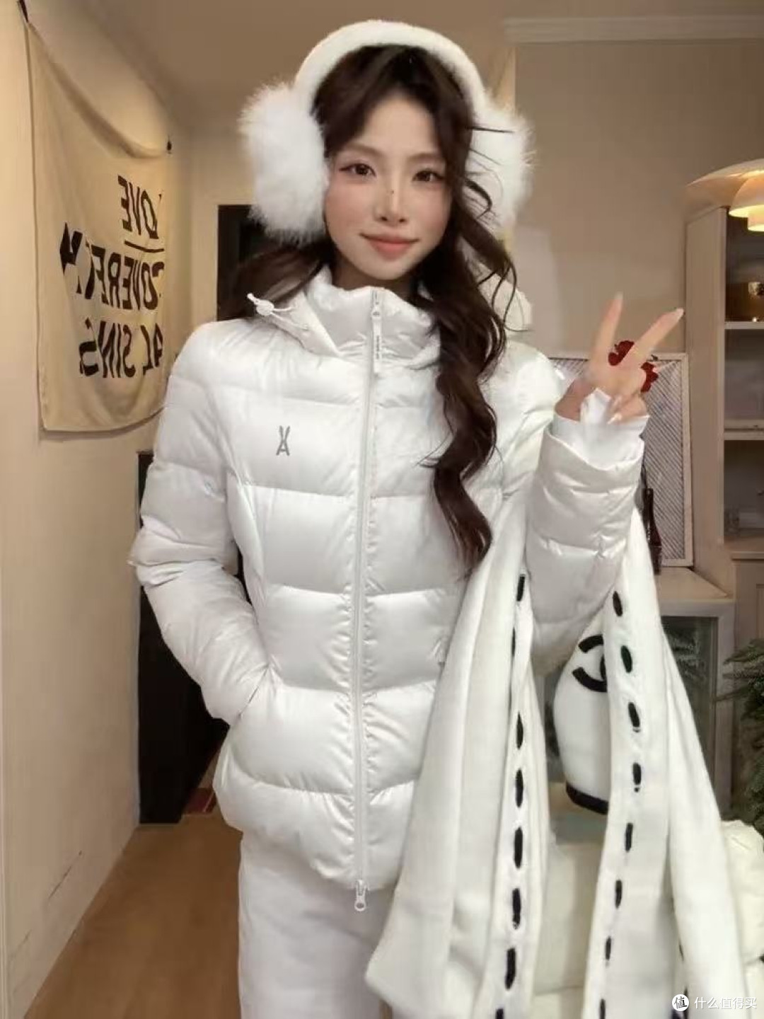缎面泡芙羽绒服，三防面料户外通勤都能穿
