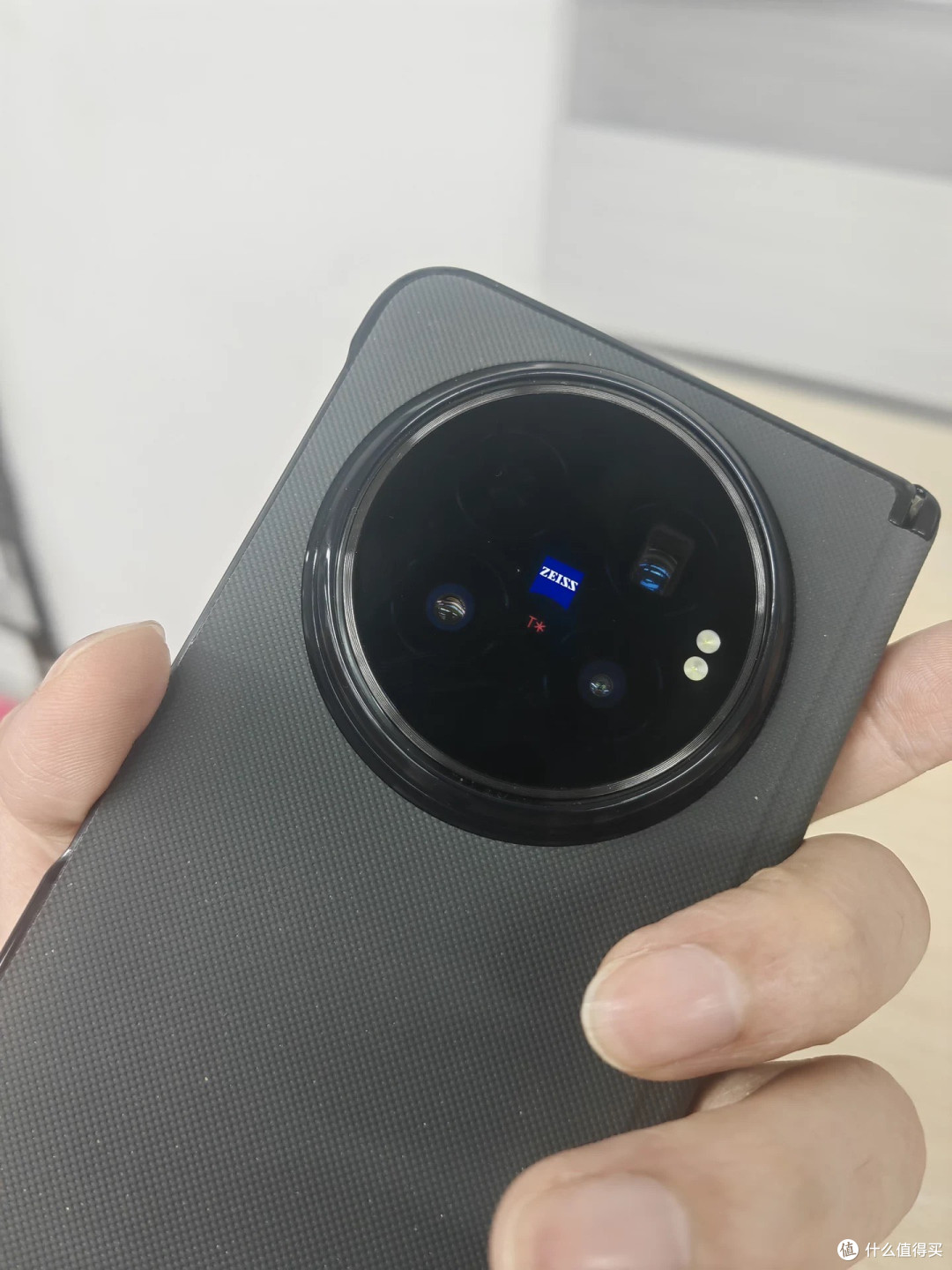 vivo折叠屏阔屏设计解析