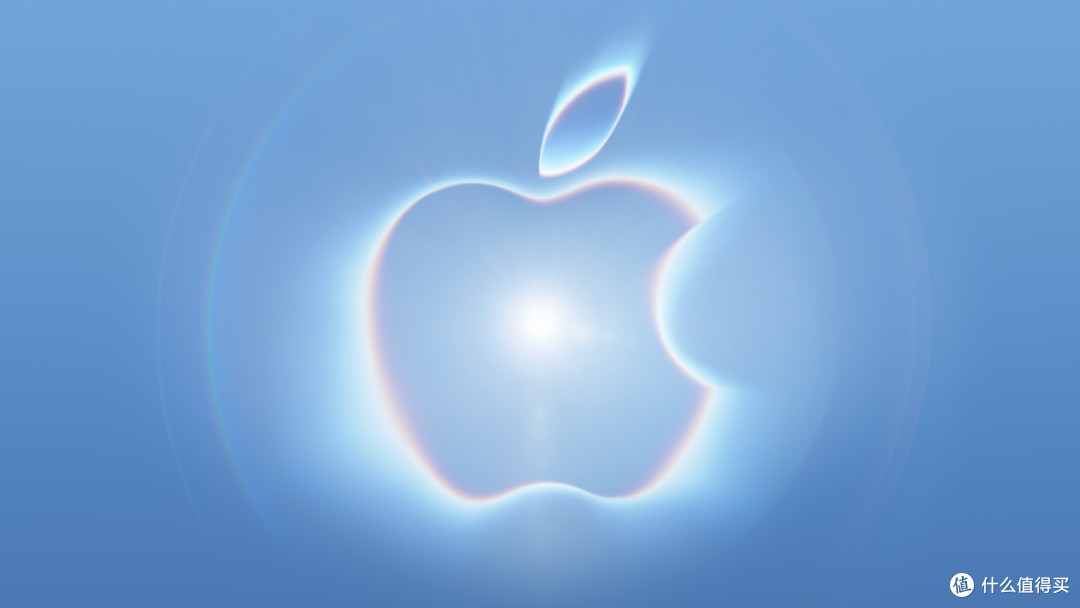 美西 9 月 9 日上午 10 点,Apple Park 乔布斯剧院「Surprise and Shine」发布会现场,特努斯登台首秀(来源:Apple Newsroom / MacRumors)