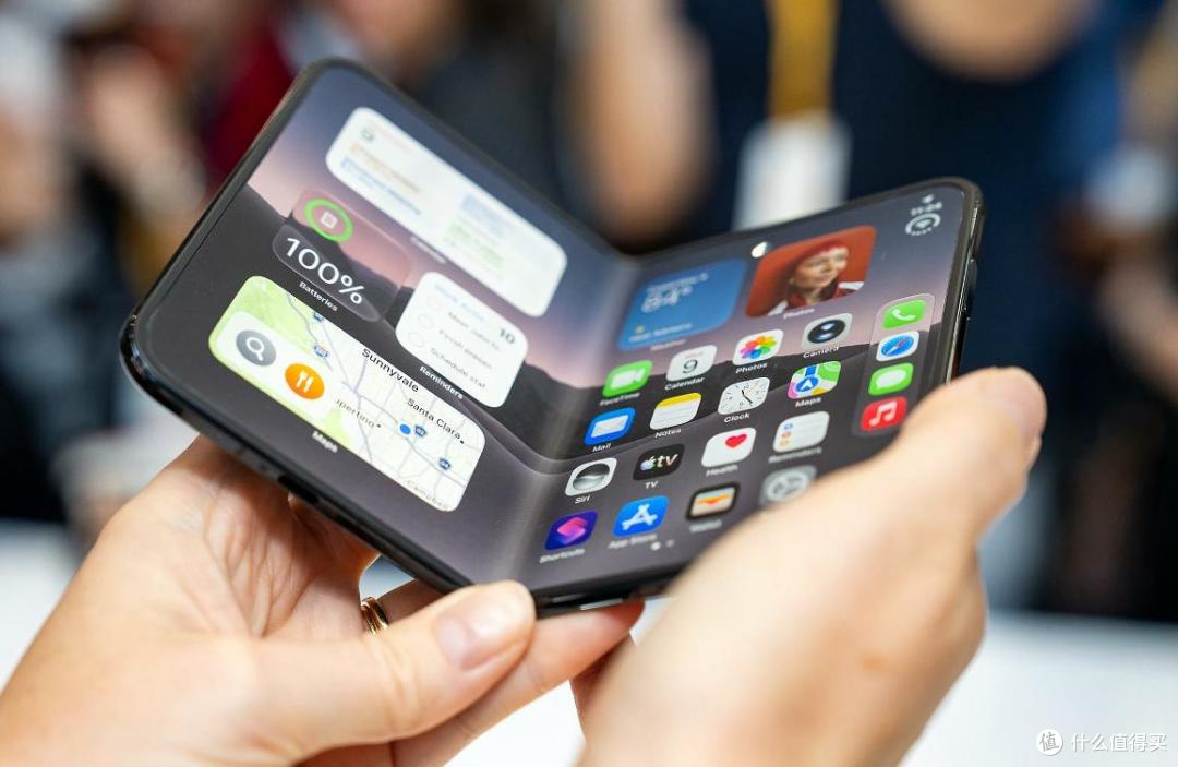 苹果首款折叠iPhone正式亮相:iPhoneDuo售价15999元起,会买吗?