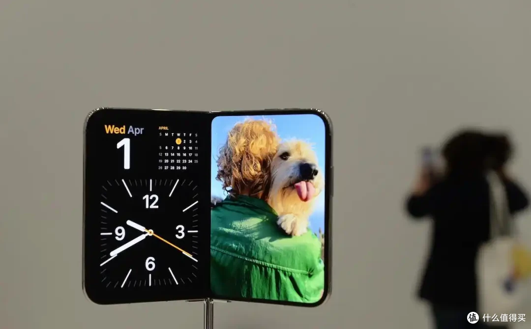 苹果摊牌了!iPhone Duo读"苹多多"?!