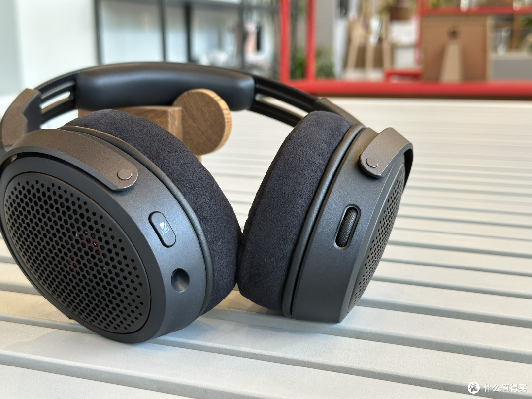 开阔声场与强劲低音双兼顾 HyperX阿尔法Air游戏耳机首发评测