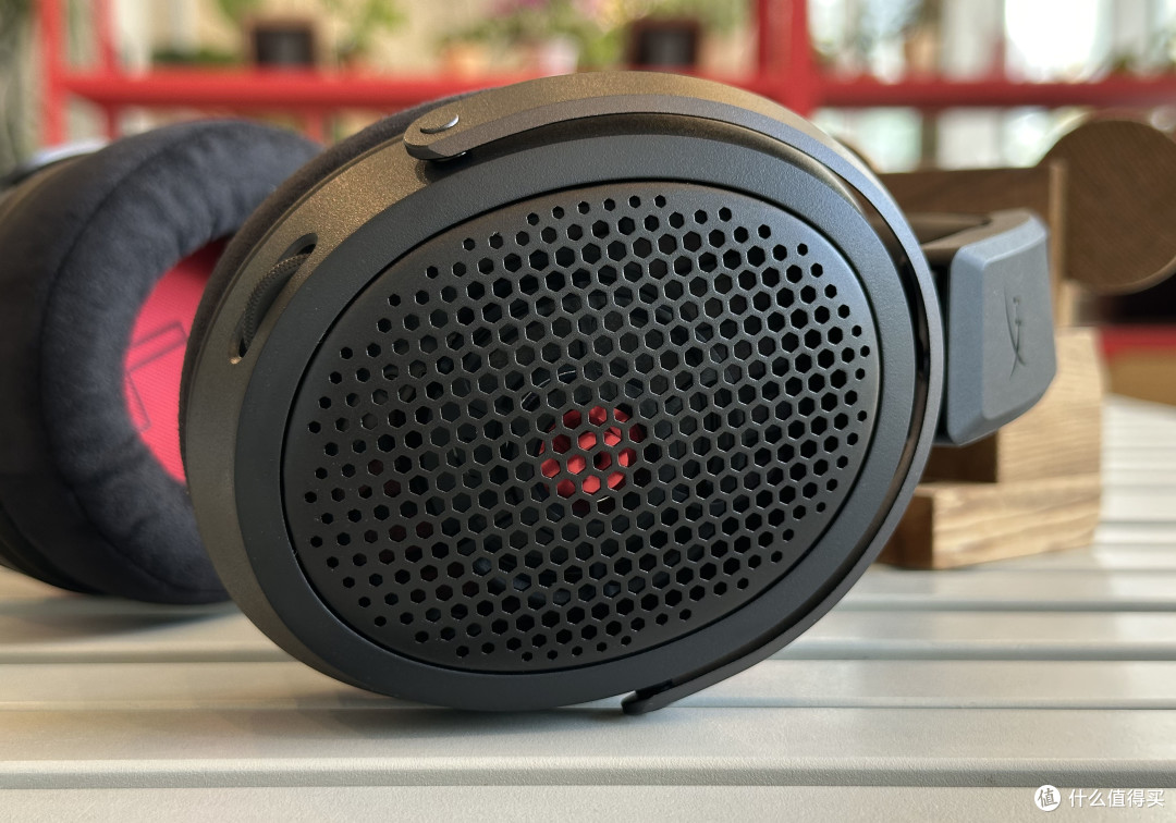 开阔声场与强劲低音双兼顾 HyperX阿尔法Air游戏耳机首发评测