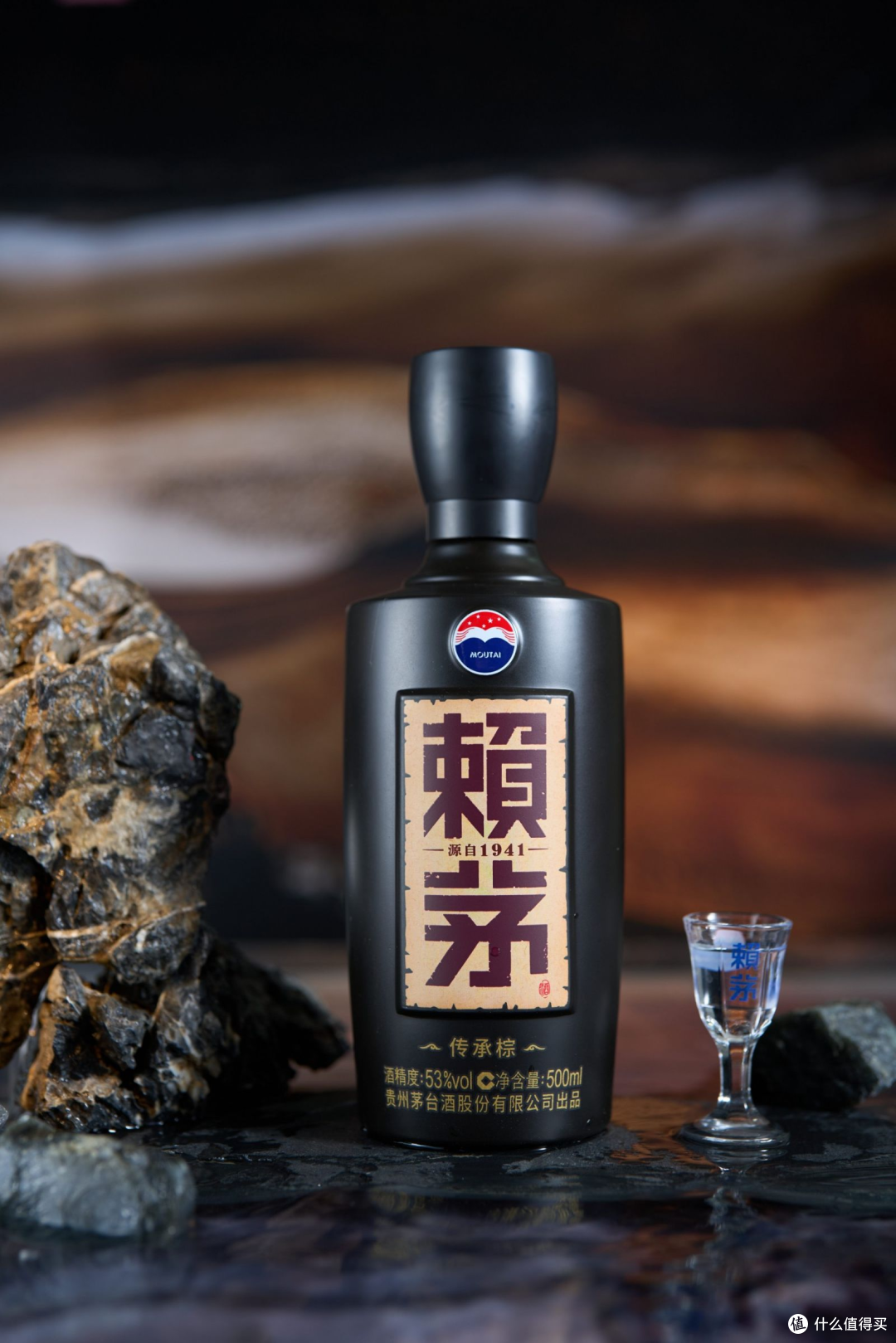 中秋团圆、春节家宴,家里备一瓶赖茅就够了