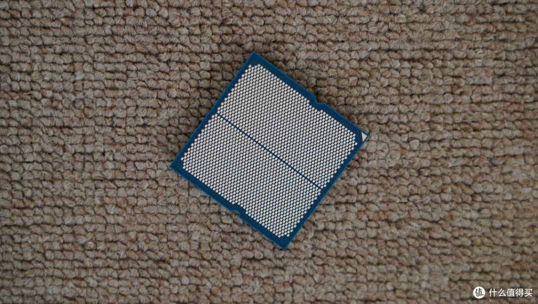 千帧游戏王带你飞,9950X3D+RX 9070 XT+猎金 F10游戏主机分享