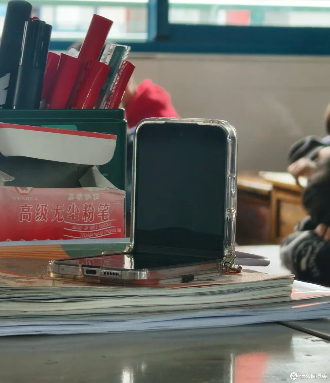 不是,折叠屏的野路子用法这么多嘛?坏了,get折叠屏了