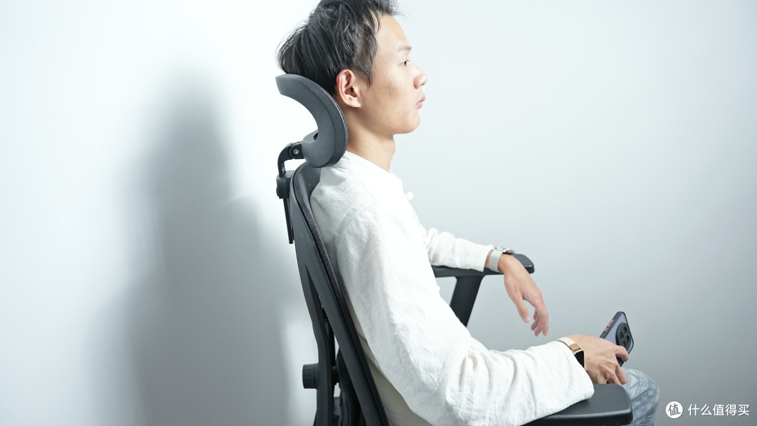 夏草Fit-CC 300元人体工学椅体验，旗舰配置非常舒服！