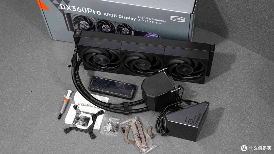 9800X3D散热首选：超频三双境DX360 Pro实测，双屏颜值性能双在线