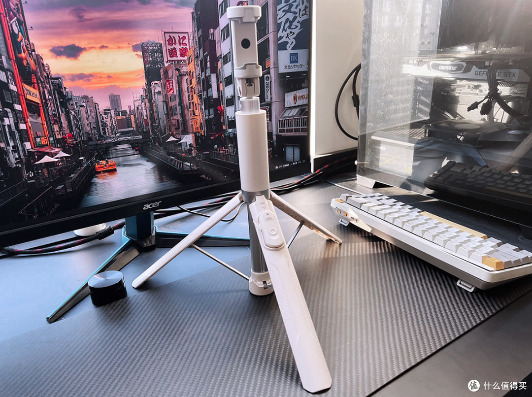 往地上一丢就自动站稳!实测凯唯斯丢丢杆,拍照党狂喜