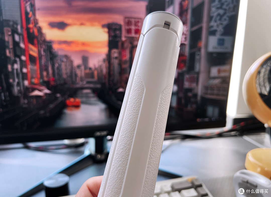 往地上一丢就自动站稳!实测凯唯斯丢丢杆,拍照党狂喜