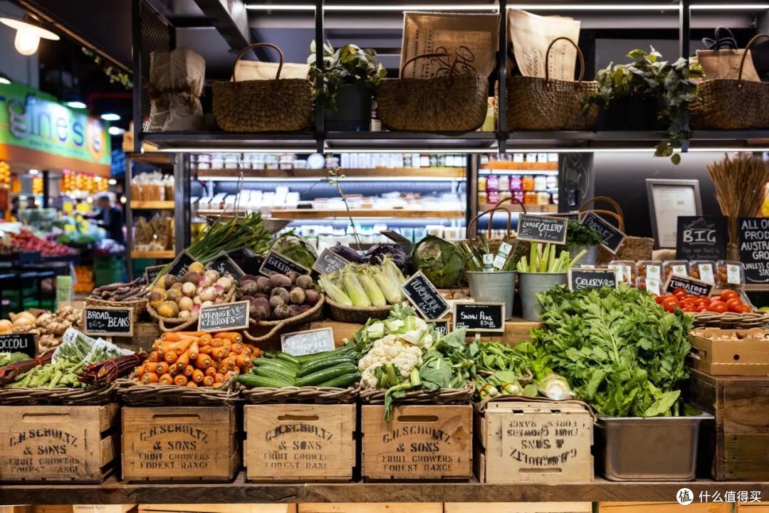 ● Adelaide Central Market, South Australia  📷 / © Lewis Potter