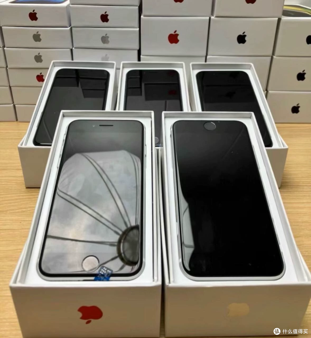 400元买iPhone SE2美版64G无锁：仅激活未使用到底靠不靠谱