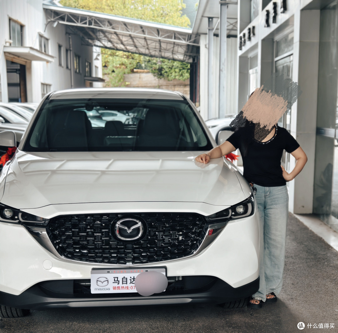 2026年9月,没选电车,我居然花了12万给自己买了一台燃油车马自达CX-5,我是不是疯了?