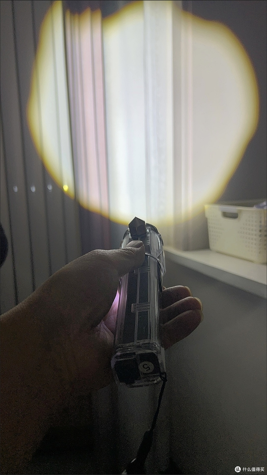 想要自驾高速安全行车,新老司机这11种车品建议都准备在车上。