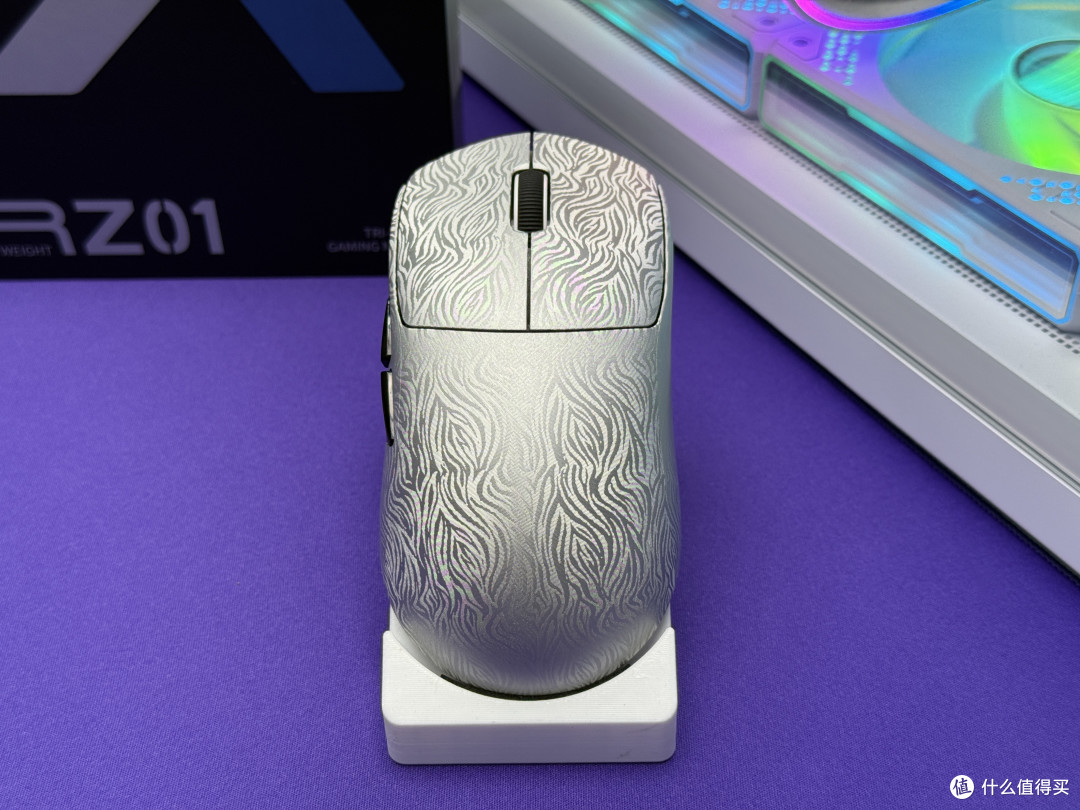 继续卷吧!79元的类GPW模具,外壳还是复合碳纤维,VICTKONG RZ01