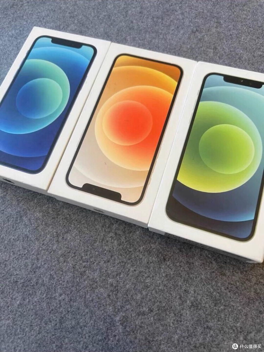 1108元的iPhone12mini称全新未拆封,破绽在哪
