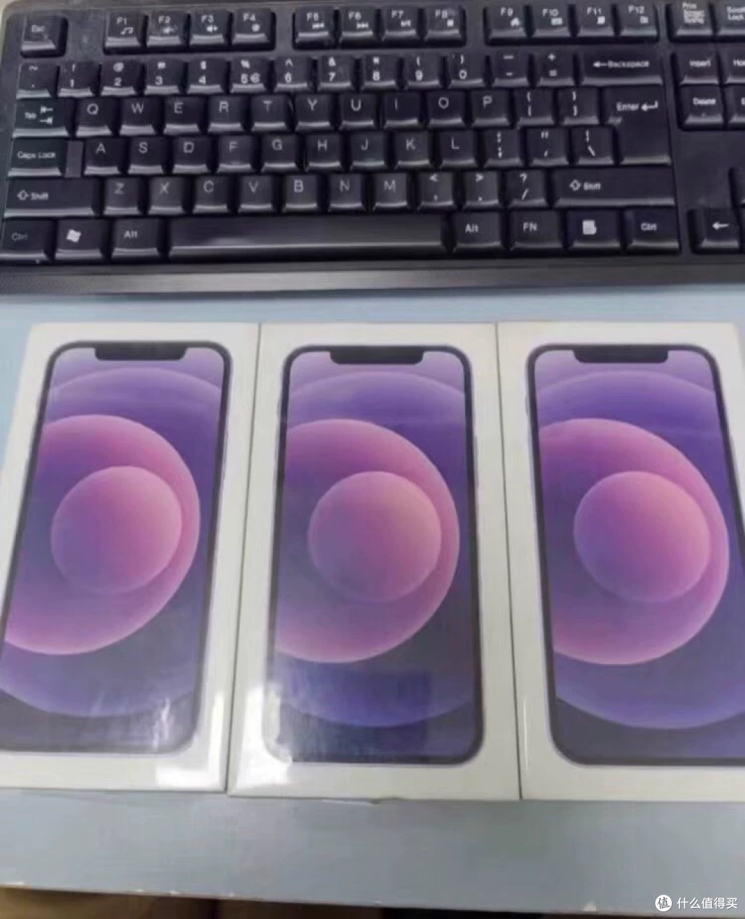 1108元的iPhone12mini称全新未拆封,破绽在哪