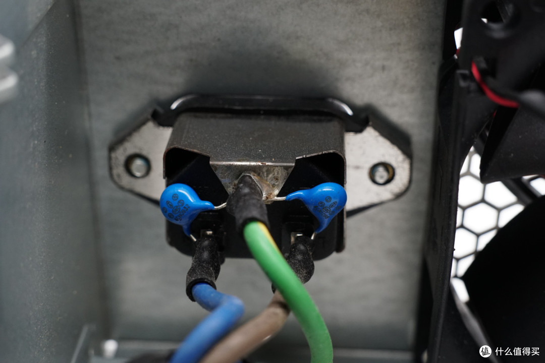CCC安规认证加持，康舒280W ATX电源拆解