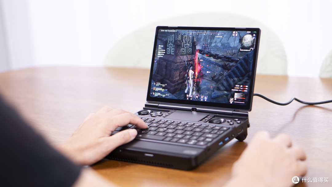 用过GPD WIN Max3,我开始全面理解便携“游戏本”了!