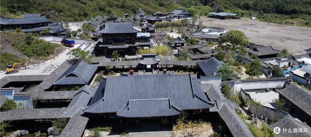《兰香如故》最狠的一刀,不在三观歪,在没人对它负责