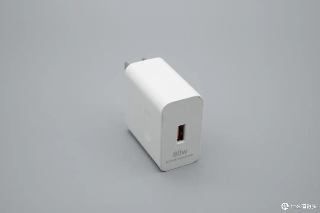 8000mAh大电池支持 80W 快充!荣耀600Pro充电评测