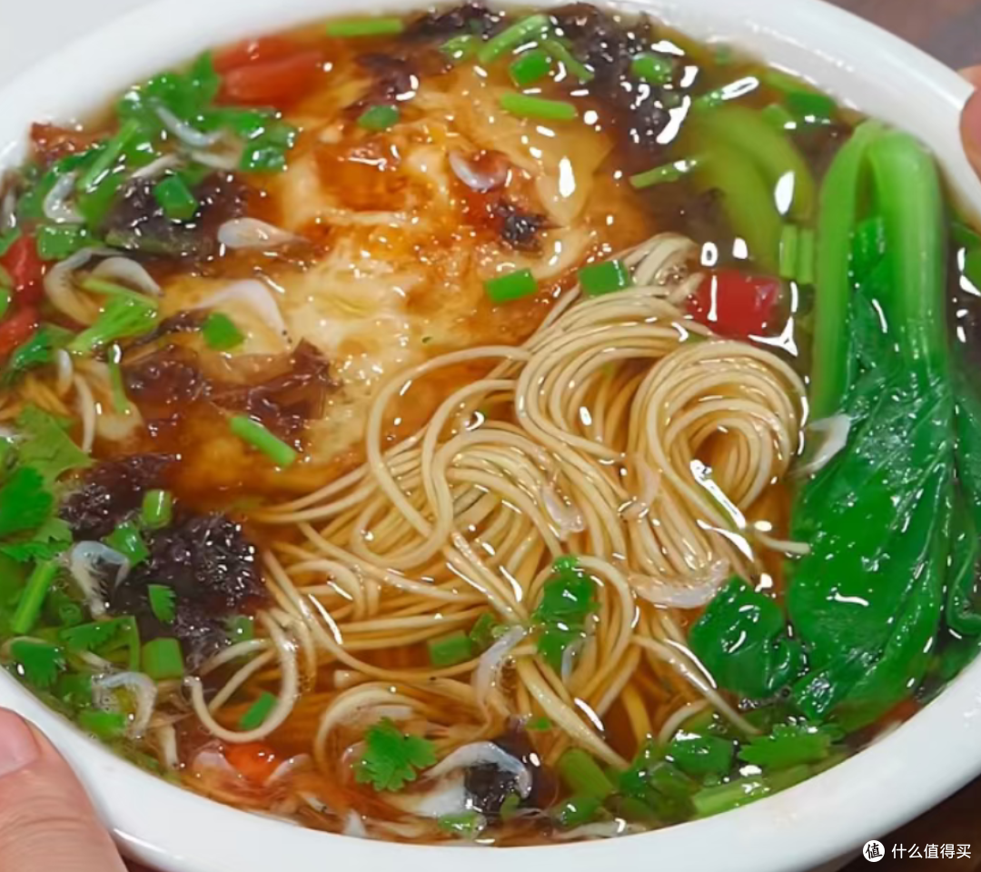 这碗清汤面，简单快速还有营养