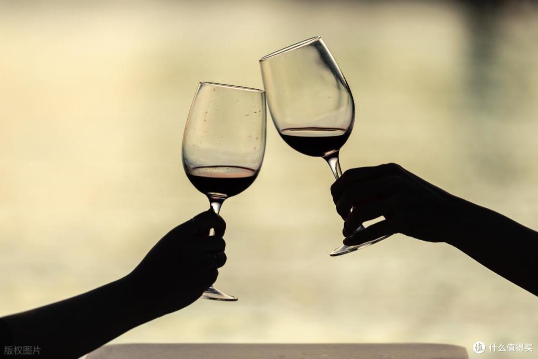 酒馆长:酒精吸收特点与各类缓酒方式的客观解读