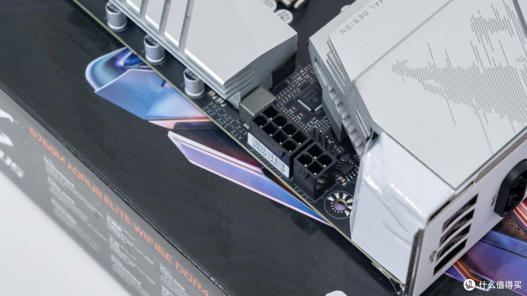 i5-14600KF + 技嘉 B760M 小雕 GEN5：选 DDR4 才是玩家真香之选