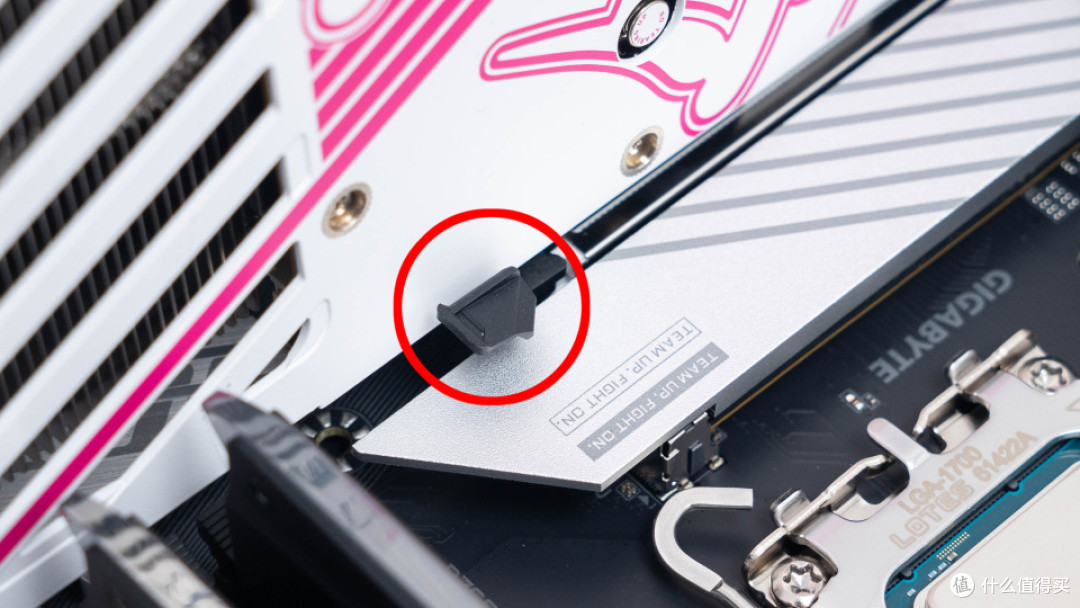 i5-14600KF + 技嘉 B760M 小雕 GEN5：选 DDR4 才是玩家真香之选