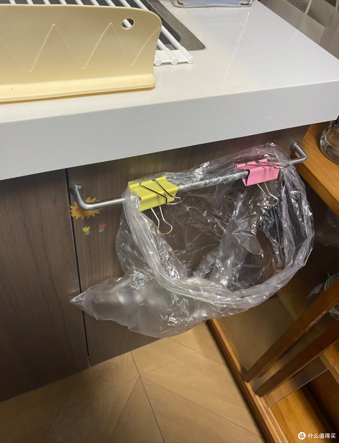 还是年轻人的脑瓜灵光!这8个家居生活小妙招,换我怎么都想不到