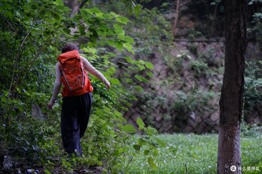 专业户外标准导向,GaKior 登山包实测非轻度户外款