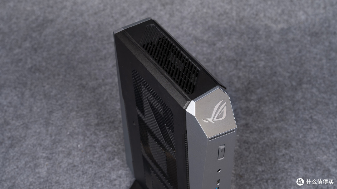 ROG 魔霸9 Mini深度评测:不到万元的3L钢炮,同配置游戏本咋打?